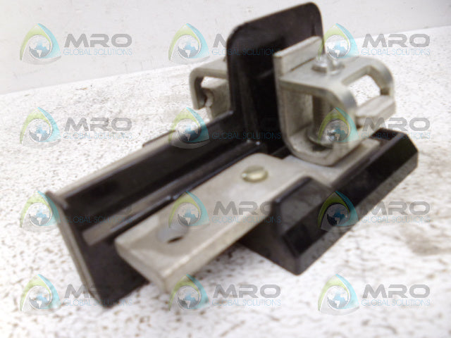 GE-MASTER MAIN TLK200 LUG KIT *NEW NO BOX*