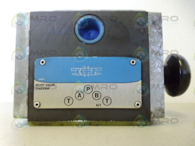 VICKERS DG1S4-012C-50-LH PILOT VALVE *NEW NO BOX*
