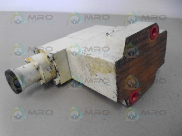 REXROTH DRE10-50/200YMG24NZ4 VALVE *USED*
