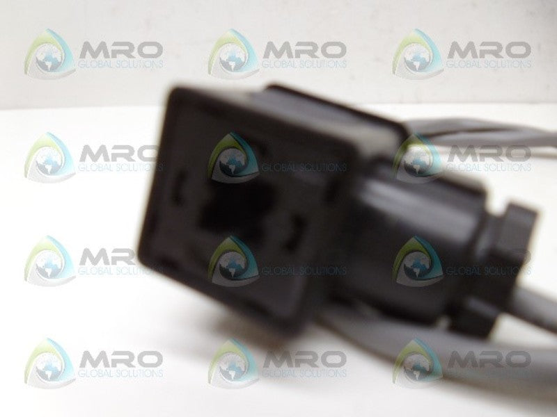INDUSTRIAL MRO 10756061 CABLE *NEW NO BOX*