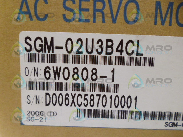 YASKAWA SGM-02U3B4CL SERVO MOTOR *NEW IN BOX*