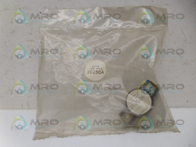 INDUSTRIAL MRO 2E250A FAN CONTROL SWITCH *NEW IN FACTORY BAG*