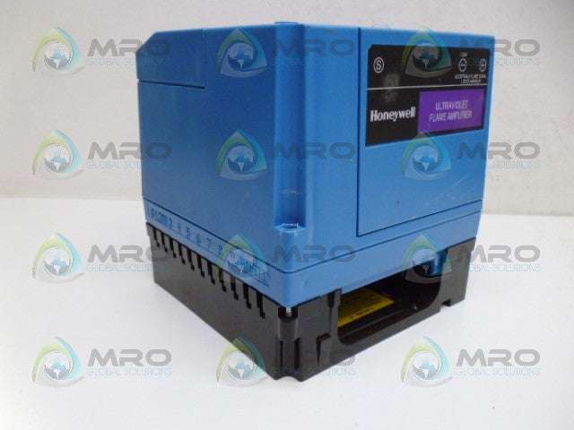 HONEYWELL RM7823A1016 FLAME SWITCH *USED*