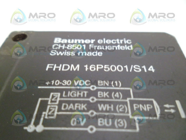 BAUMER FHDM16P5001/S14 PHOTOELECTRIC SWITCH SENSOR *USED*