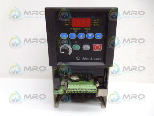 ALLEN BRADLEY 22B-D010N104 SER. A POWERFLEX AC DRIVE *USED*