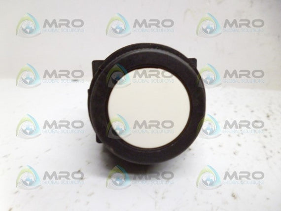 FUJI AR30F0R WHITE PUSHBUTTON *USED*