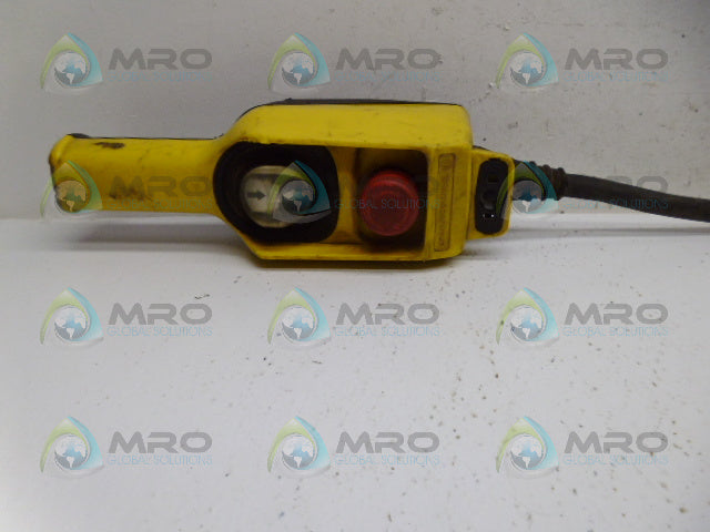 TELEMECANIQUE XAC-D22A0105 *USED*