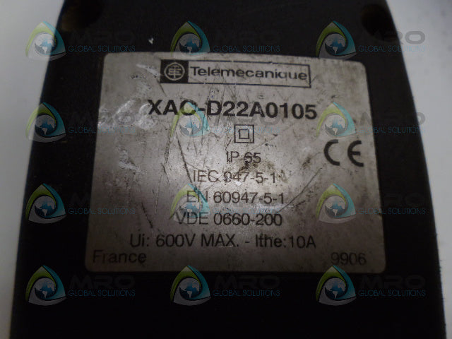 TELEMECANIQUE XAC-D22A0105 *USED*