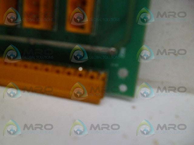 VAN DORN PC330-039 TERMINAL BOARD *USED*