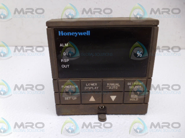 HONEYWELL DC300E-E-000-20-0A00-0 TEMPERATURE CONTROL (AS PICTURED) *USED*
