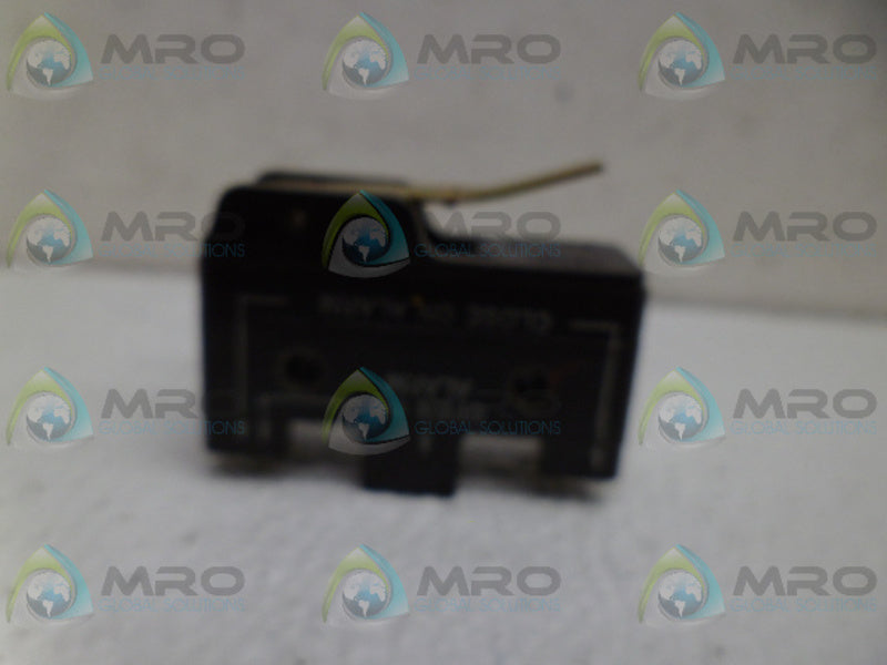 MICRO SWITCH BZ-2RW80239-PC2 LIMIT SWITCH *USED*