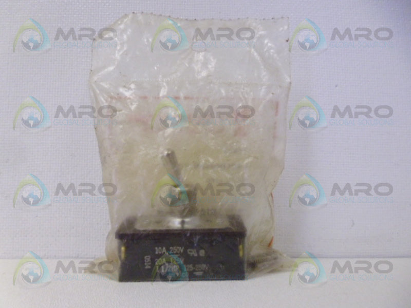 CARLING EK204-73XG 10/20AMP TOGGLE SWITCH * NEW IN ORIGINAL PACKAGE *