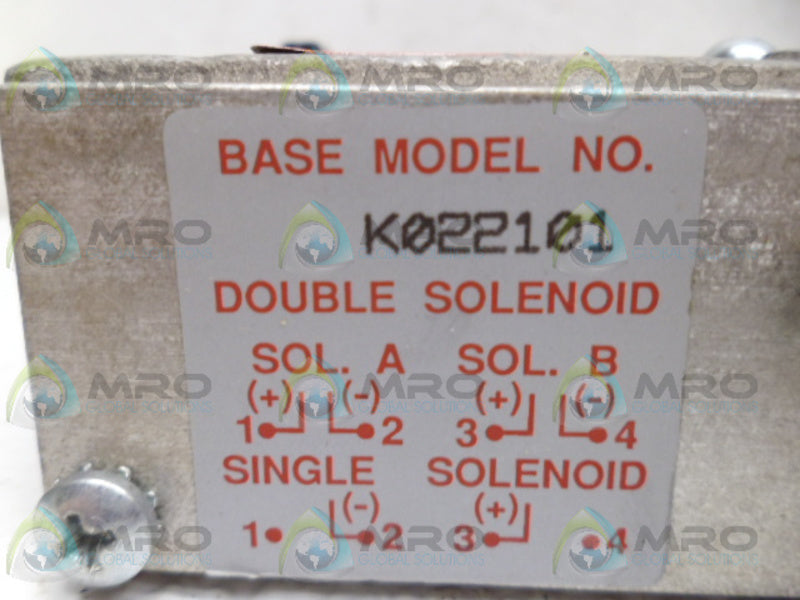 PARKER K022101 SUBBASE *NEW NO BOX*