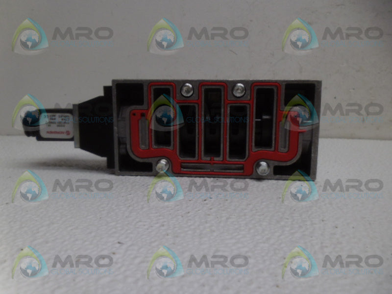 NORGREN SXE9575A750018JB VALVE *NEW NO BOX*