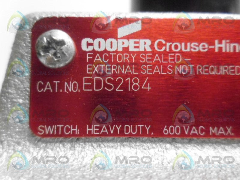 CROUSE-HINDS EDS2184 PUSHBUTTON SWITCH *NEW NO BOX*