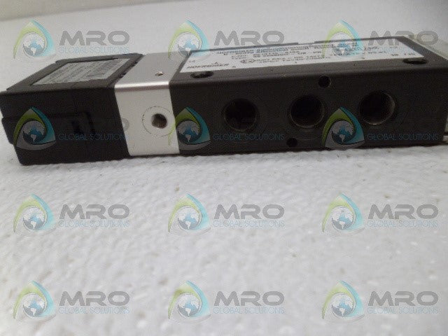 HOERBIGER PS13116-616A S9-585SRRF-1/8-PN VALVE *NEW NO BOX*