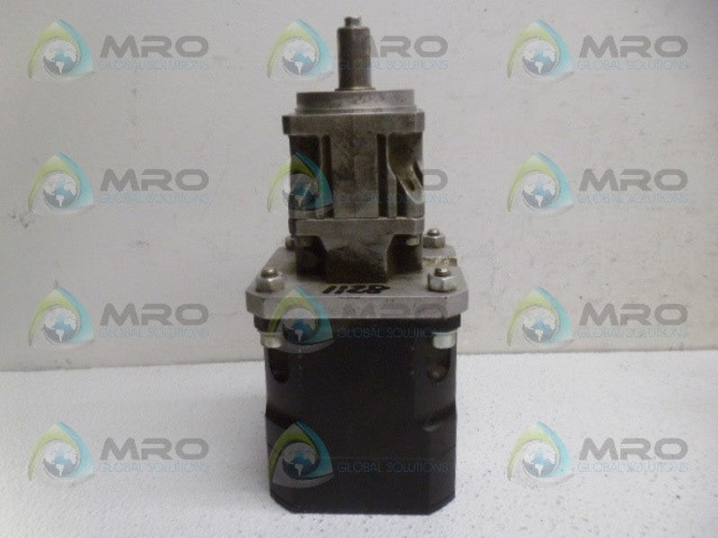 BOBRY 6SMK57M-3000 MOTOR *USED*