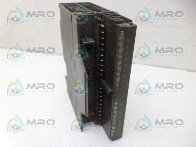 SIEMENS SIMATIC S7 6ES7321-1FH00-0AA0 DIGITAL INPUT MODULE *USED*