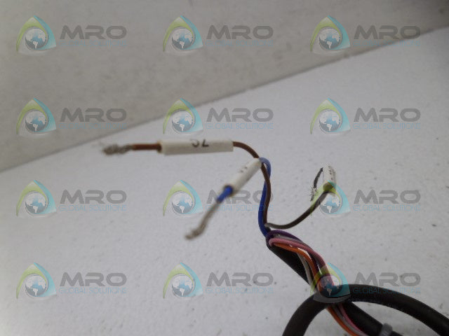 KEYENCE CZ-V21A FIBER OPTIC SENSOR *USED*