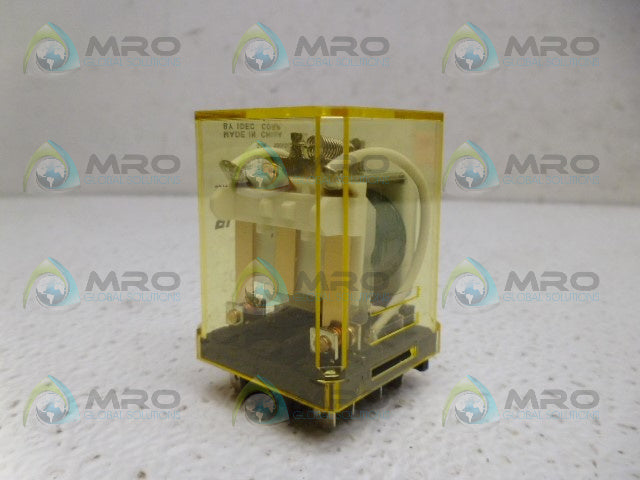 IDEC RR2BA-U RELAY 24VDC *USED*