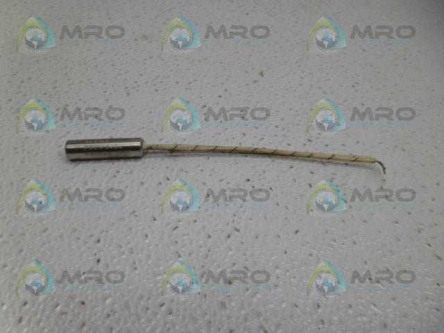 NORDSON 70 938123 PG01F348U E87854 1327 240V 150W HEATER *USED*