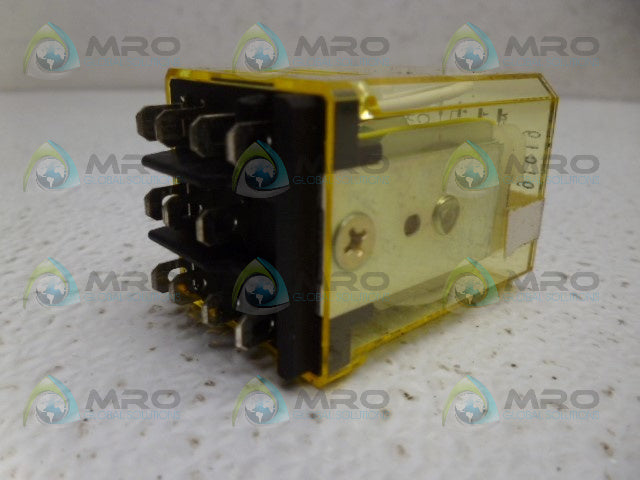 IDEC RR3B-ULC RELAY 24VDC *USED*