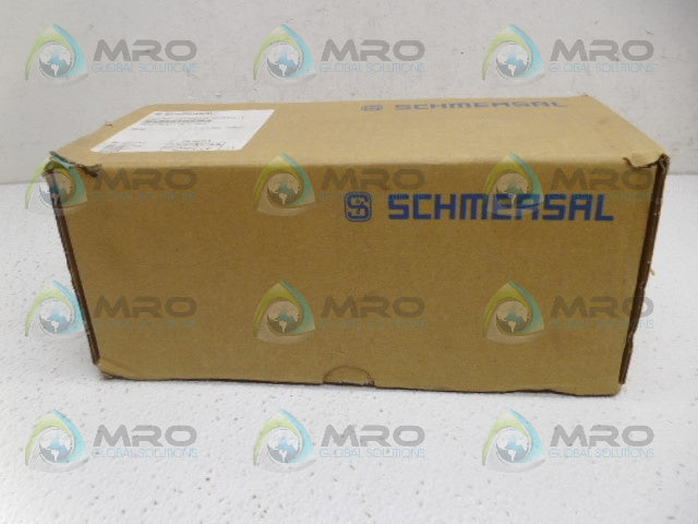 SCHMERSAL 101080226 PULL WIRE SWITCH *NEW IN BOX*