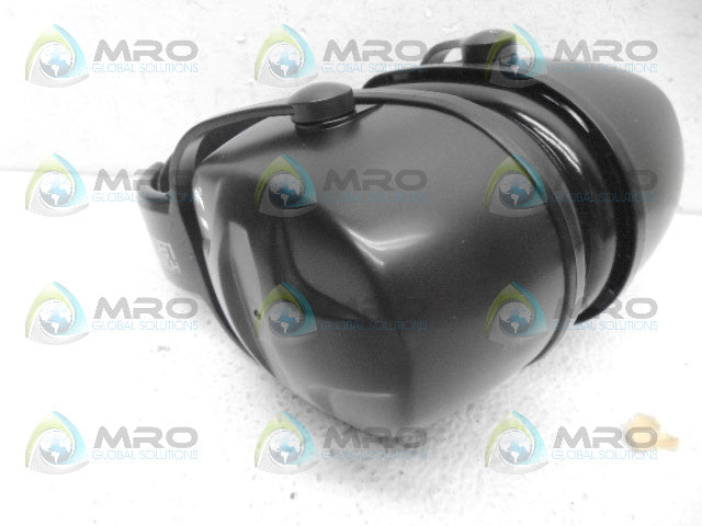 HOWARD LEIGHT 1010970 T3 NOISE BLOCKING EAR MUFFS *NEW IN BOX*
