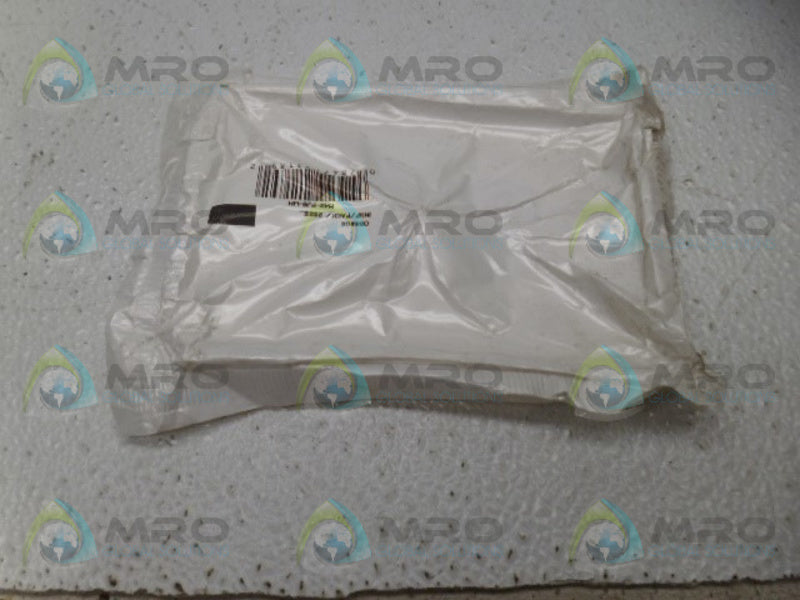 INDUSTRIAL MRO M42-PJ8-WM RECEPTACLE COVER *NEW IN ORIGINAL PACKAGE*