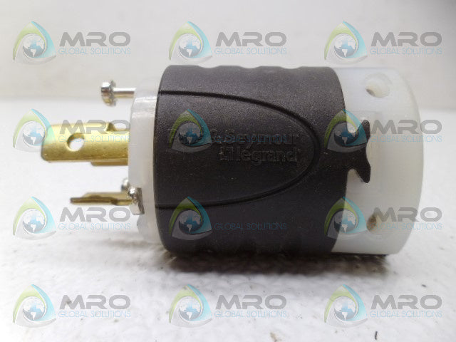 PASS & SEYMOUR L7-15 PLUG *USED*