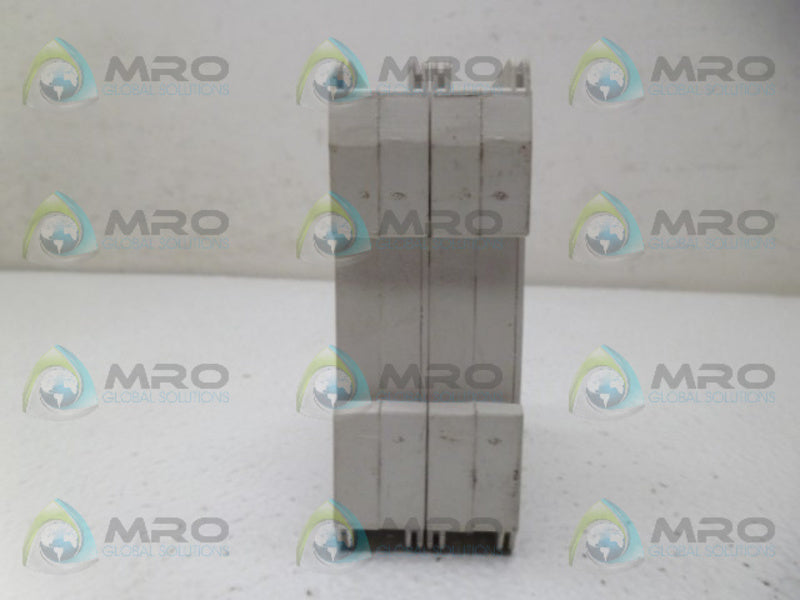 BUSSMAN CCP-2-30CC CIRCUIT BREAKER  UNMP