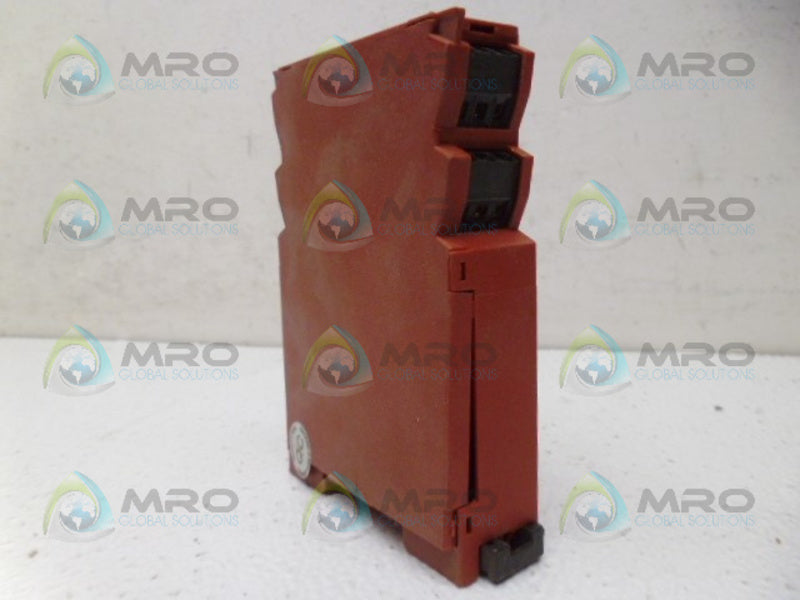 ALLEN BRADLEY 440R-N23114 SER. A SAFETY RELAY *USED*