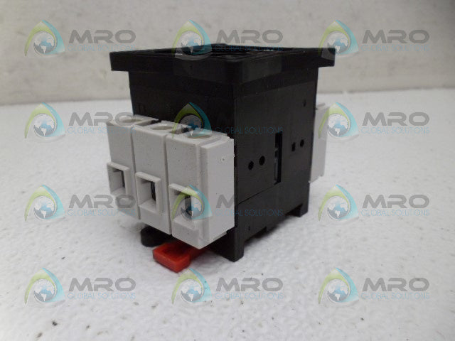 SCHNEIDER ELECTRIC V2 SWITCH BODY *NEW NO BOX*