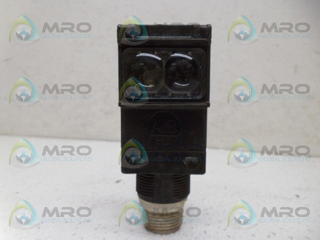 ALLEN BRADLEY 42GTP-9002-QD SER. A PHOTOSWITCH SENSOR *USED*