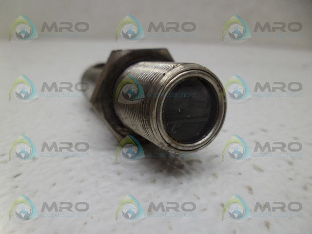 IFM EFECTOR OGH500 DIFFUSE REFLECTION SENSOR *USED*