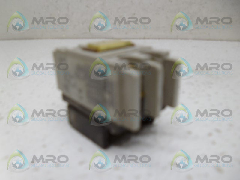 INDUSTRIAL SPARE PART 195-FA11 SER. A AUXILIARY CONTACT  UNMP