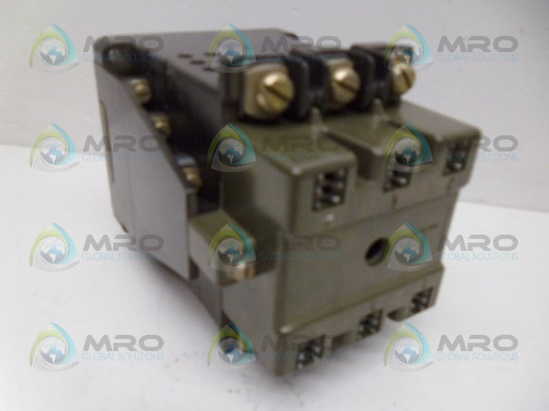 SIEMENS 3TA2315-3R CONTACTOR UNMP