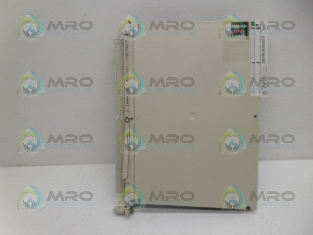 SIEMENS 6ES5451-4UA12 OUTPUT MODULE *USED*