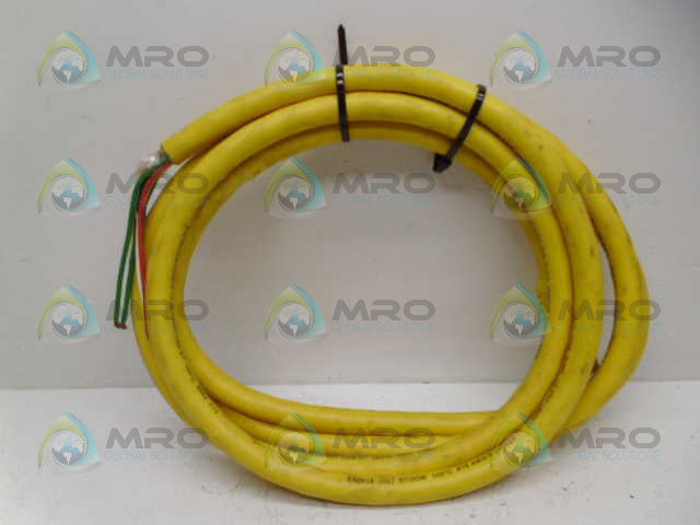 DANIEL WOODHEAD 309000A01F1201 CONNECTOR *USED*