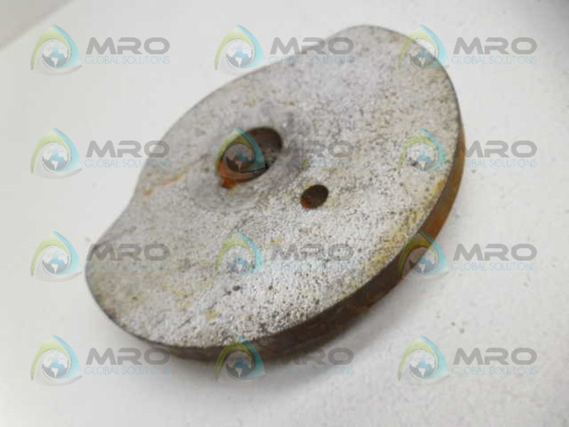 INDUSTRIAL MRO 52-2074 BUSHING *USED*
