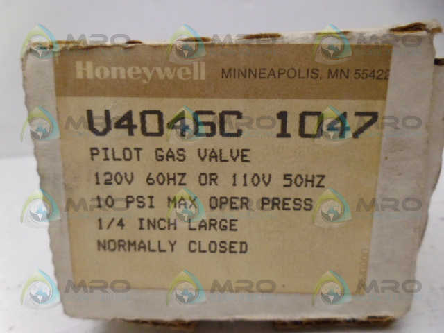 HONEYWELL V4046C1047 PILOT GAS VALVE *NEW IN BOX*