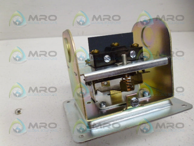 ITT AF3 AIR FLOW SWITCH *NEW IN BOX*