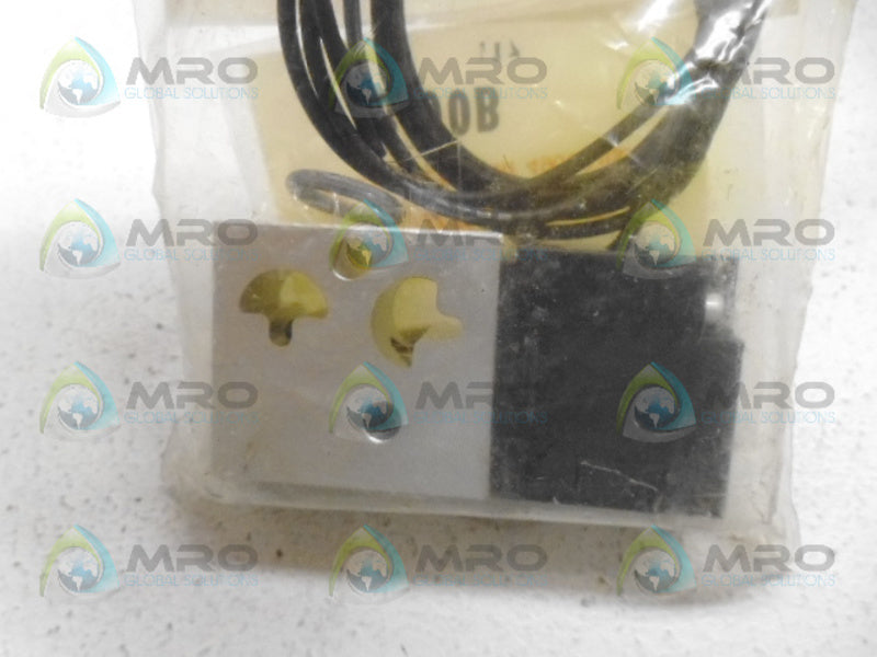 HUMPHREY 8-90B SCREW CHAIN PIN *NEW IN FACTORY BAG*