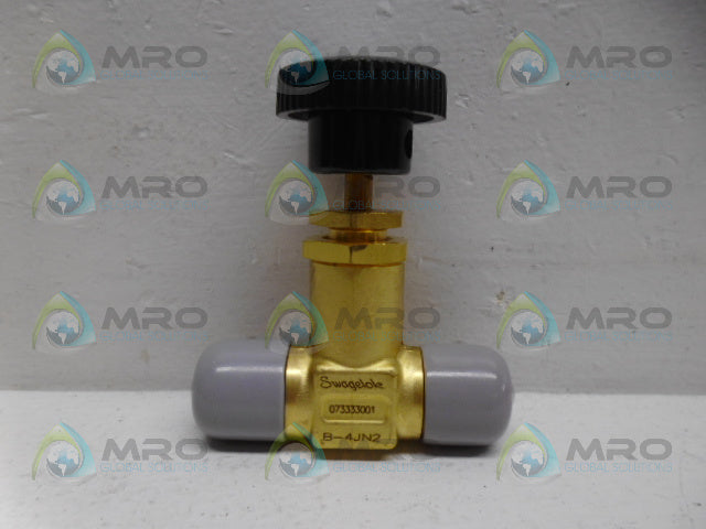 SWAGELOK B-4JN2 VALVE *NEW NO BOX*