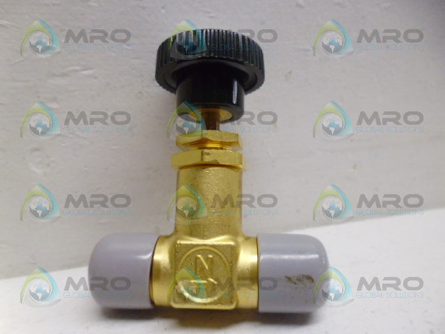SWAGELOK B-4JN2 VALVE *NEW NO BOX*