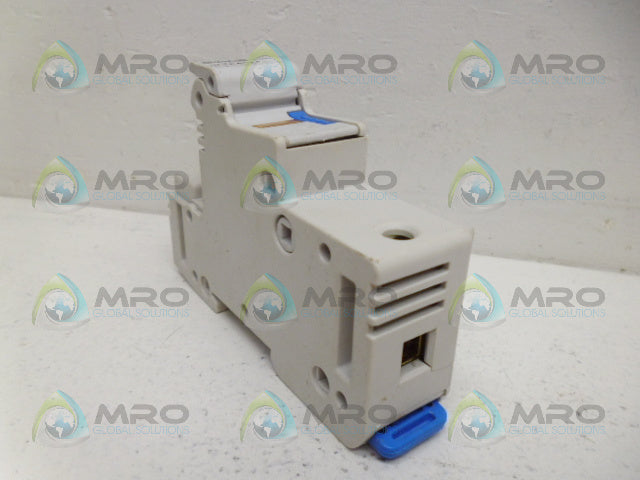 FERRAZ SHAWMUT US141I V227902 ULTRASAFE FUSE HOLDER *NEW NO BOX*