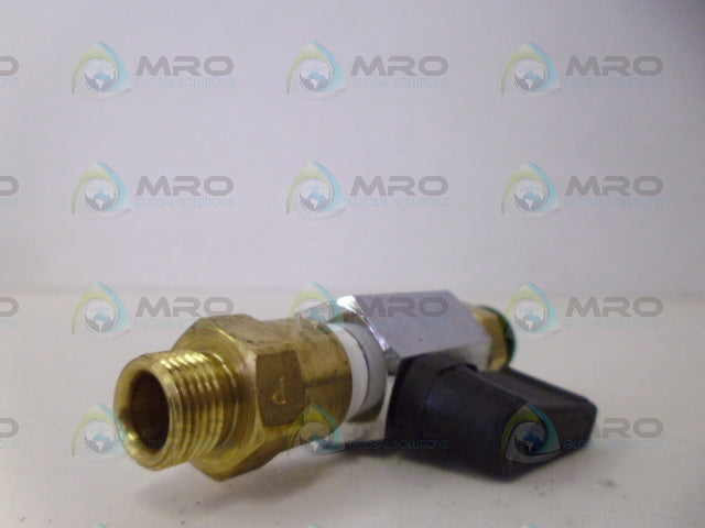 S35 CW617N BALL VALVE 1/4" *USED*