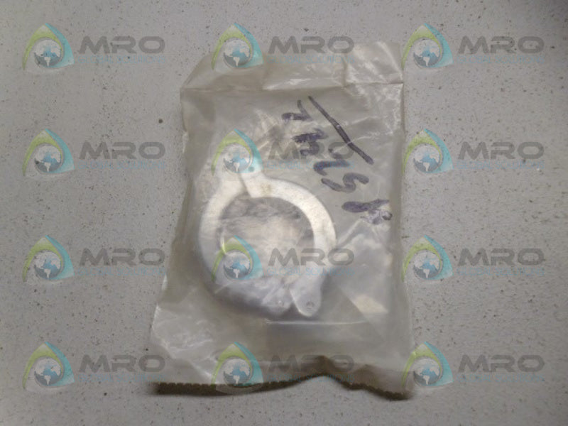 INDUSTRIAL MRO 18343 CLAMP *NEW IN FACTORY BAG*