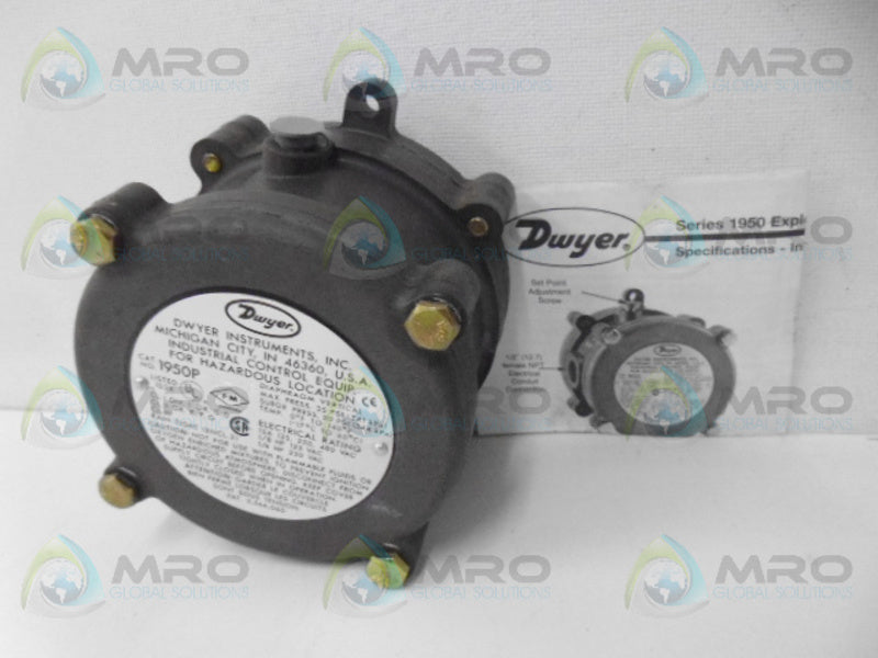 DWYER 1950P-8-2F PRESSURE SWITCH *NEW IN BOX*