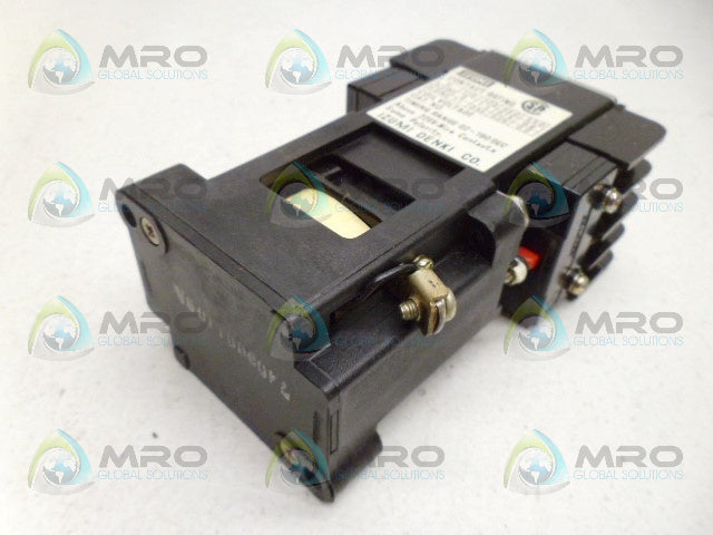 IZUMI TMD2-121N PNEUMATIC TIMER 100/110V *NEW IN BOX*